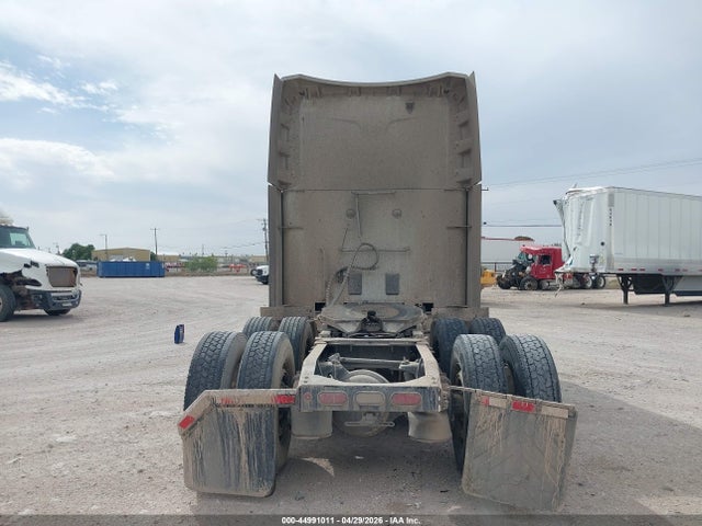 Продаж на аукціоні авто 2020 Peterbilt 579, vin: 1XPBDP9X7LD651028, номер лоту: 44991011