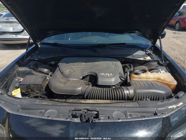 Aukcja sprzedaży 2015 Chrysler 300 300s, vin: 2C3CCABG8FH908788, numer aukcji: 44991016