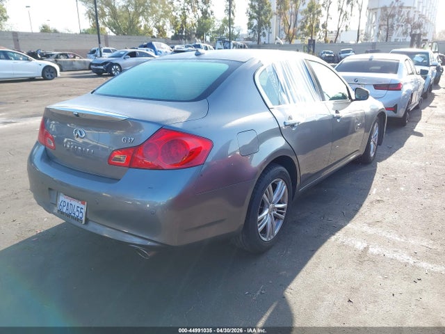 44991035 :رقم المزاد ، JN1CV6AP3BM505378 vin ، 2011 Infiniti G37 Journey مزاد بيع