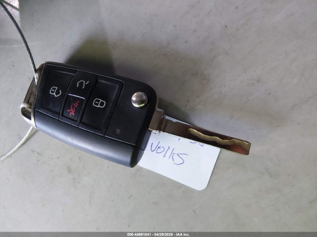 44991041 :رقم المزاد ، 3VV2B7AX3JM222166 vin ، 2018 Volkswagen Tiguan 2.0t Se/2.0t Sel مزاد بيع