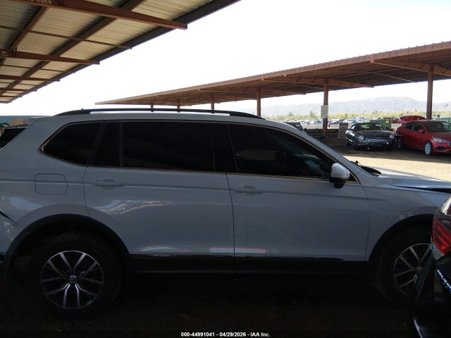 44991041 :رقم المزاد ، 3VV2B7AX3JM222166 vin ، 2018 Volkswagen Tiguan 2.0t Se/2.0t Sel مزاد بيع