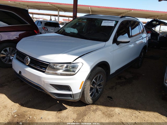 44991041 :رقم المزاد ، 3VV2B7AX3JM222166 vin ، 2018 Volkswagen Tiguan 2.0t Se/2.0t Sel مزاد بيع