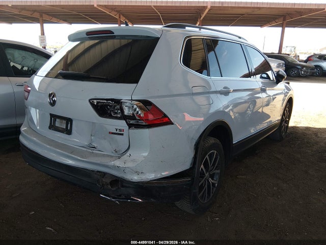 44991041 :رقم المزاد ، 3VV2B7AX3JM222166 vin ، 2018 Volkswagen Tiguan 2.0t Se/2.0t Sel مزاد بيع