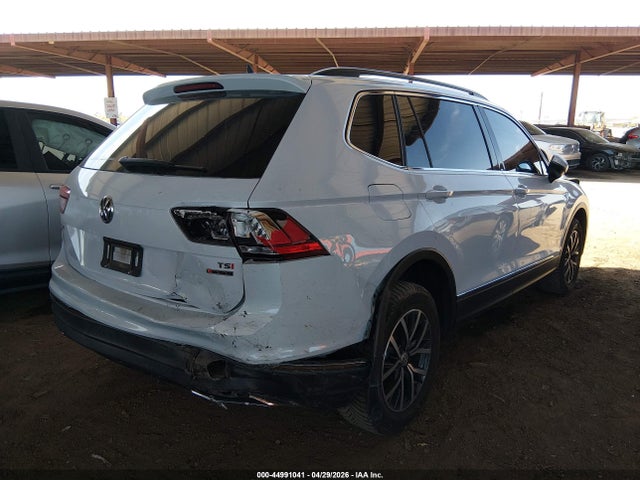 44991041 :رقم المزاد ، 3VV2B7AX3JM222166 vin ، 2018 Volkswagen Tiguan 2.0t Se/2.0t Sel مزاد بيع