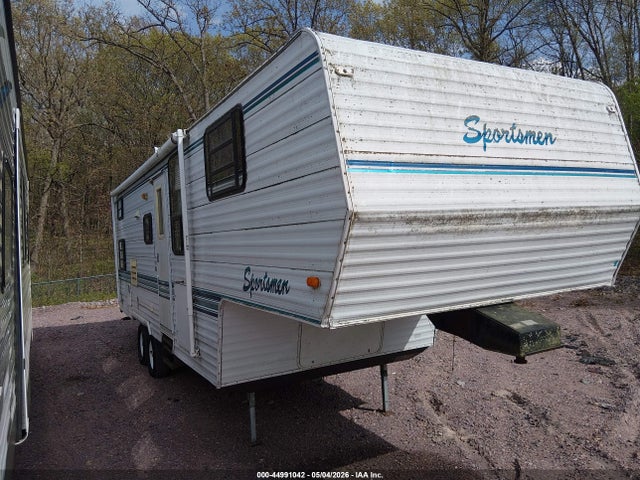Aukcja sprzedaży 1996 Sportsmen 2850 Slide 5th Whl Travel Trailer, vin: 4EZFS2820TS031115, numer aukcji: 44991042