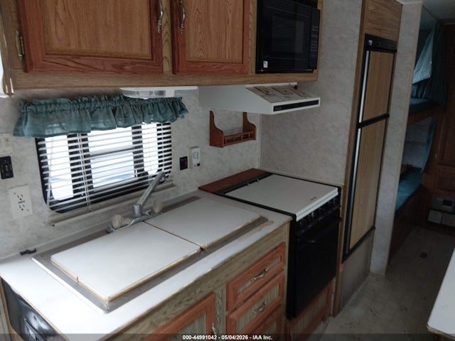 Aukcja sprzedaży 1996 Sportsmen 2850 Slide 5th Whl Travel Trailer, vin: 4EZFS2820TS031115, numer aukcji: 44991042
