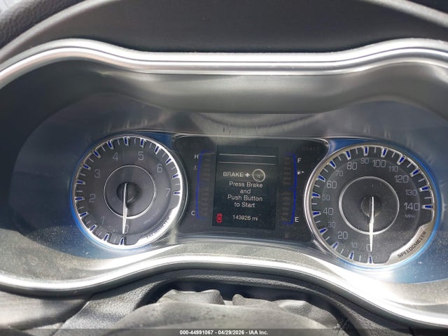 Продаж на аукціоні авто 2016 Chrysler 200 Limited, vin: 1C3CCCAB0GN112403, номер лоту: 44991067