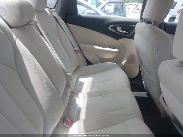 Продаж на аукціоні авто 2016 Chrysler 200 Limited, vin: 1C3CCCAB0GN112403, номер лоту: 44991067