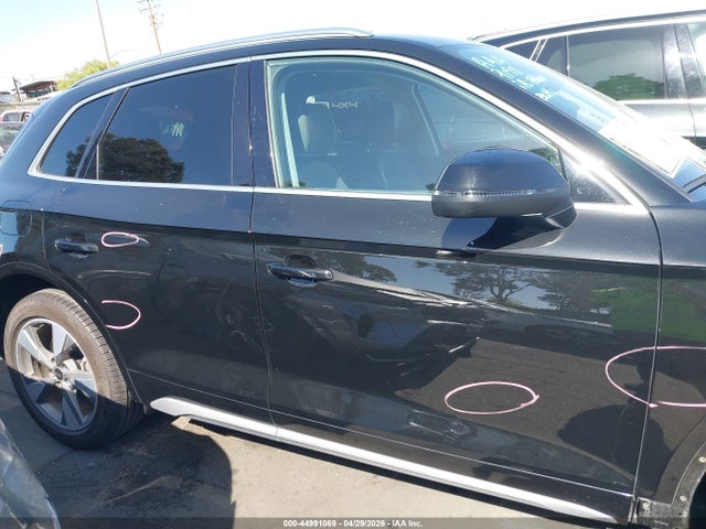 Продаж на аукціоні авто 2022 Audi Q5 Premium Plus 40 Tfsi Quattro S Tronic, vin: WA1BBAFY8N2138414, номер лоту: 44991069
