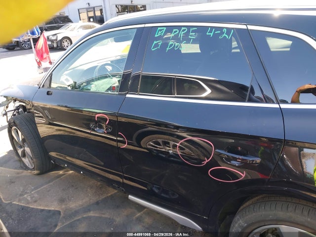 Продаж на аукціоні авто 2022 Audi Q5 Premium Plus 40 Tfsi Quattro S Tronic, vin: WA1BBAFY8N2138414, номер лоту: 44991069