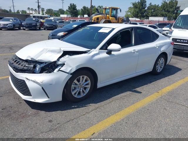 Toyota CAMRY LE 2025 4T1DAACK8SU183284 Image 2