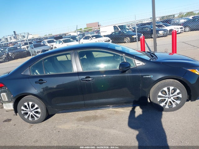 Продажа на аукционе авто 2020 Toyota Corolla Hybrid Le, vin: JTDEBRBE2LJ020309, номер лота: 44991085
