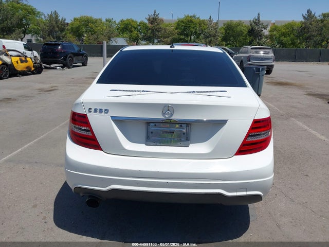 Продаж на аукціоні авто 2014 Mercedes-benz C 250 Sport, vin: WDDGF4HB4EA952971, номер лоту: 44991103