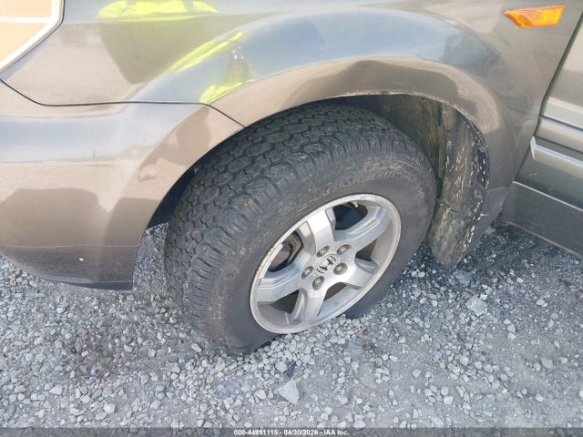 44991115 :رقم المزاد ، 5FNYF18616B010837 vin ، 2006 Honda Pilot Ex-l مزاد بيع