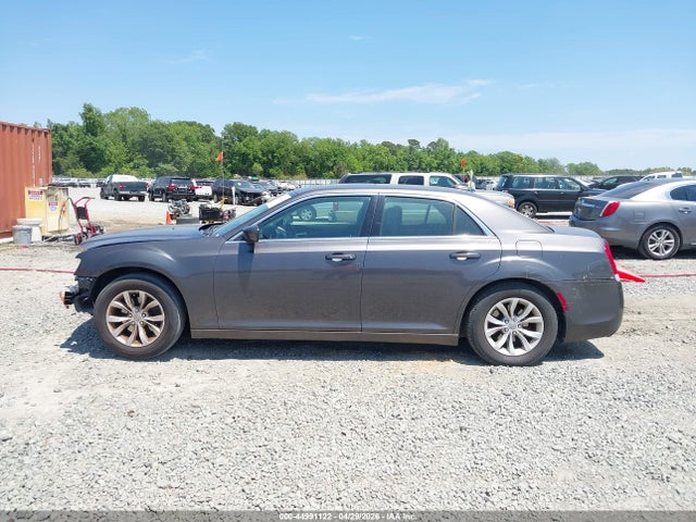 Aukcja sprzedaży 2015 Chrysler 300 Limited, vin: 2C3CCAAG8FH932025, numer aukcji: 44991122