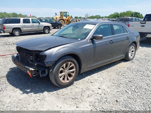 Aukcja sprzedaży 2015 Chrysler 300 Limited, vin: 2C3CCAAG8FH932025, numer aukcji: 44991122