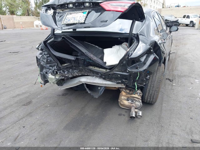 4T1G11AK8MU580402 Toyota CAMRY SE