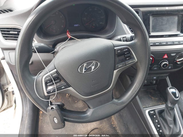 2018 Hyundai Accent Se მანქანა იყიდება აუქციონზე, vin: 3KPC24A32JE007418, აუქციონის ნომერი: 44991136