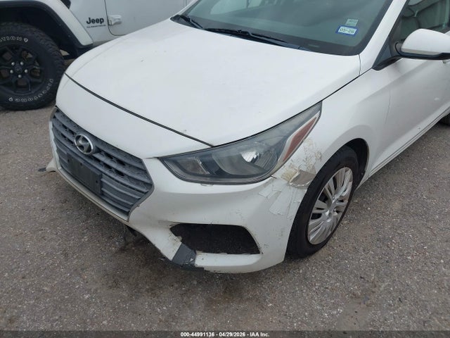 2018 Hyundai Accent Se მანქანა იყიდება აუქციონზე, vin: 3KPC24A32JE007418, აუქციონის ნომერი: 44991136