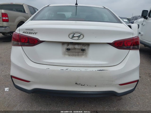 2018 Hyundai Accent Se მანქანა იყიდება აუქციონზე, vin: 3KPC24A32JE007418, აუქციონის ნომერი: 44991136