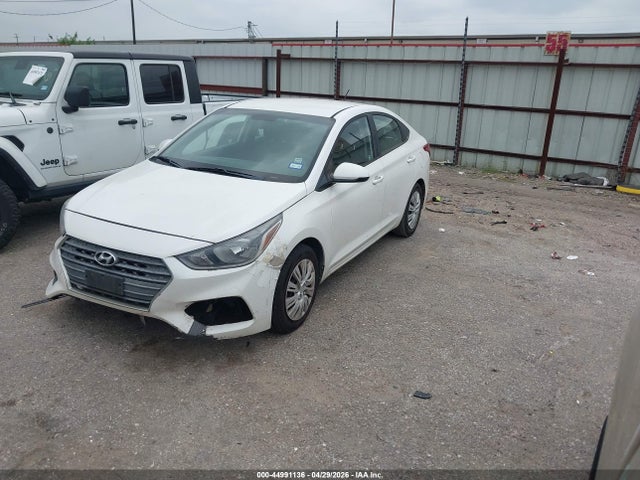 2018 Hyundai Accent Se მანქანა იყიდება აუქციონზე, vin: 3KPC24A32JE007418, აუქციონის ნომერი: 44991136