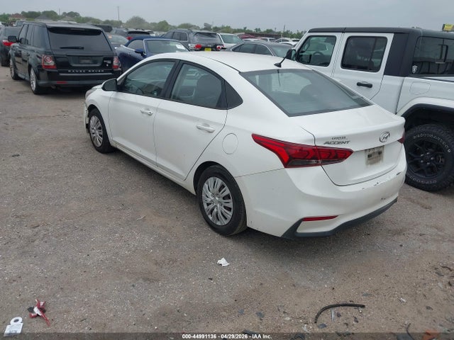 2018 Hyundai Accent Se მანქანა იყიდება აუქციონზე, vin: 3KPC24A32JE007418, აუქციონის ნომერი: 44991136