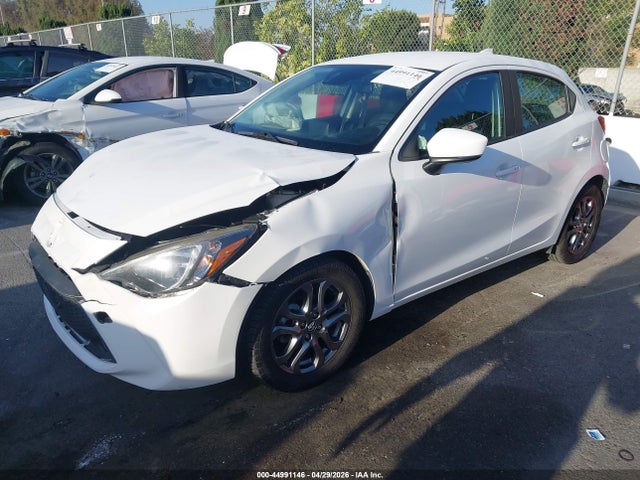 2020 Toyota Yaris Le მანქანა იყიდება აუქციონზე, vin: 3MYDLBJV6LY708084, აუქციონის ნომერი: 44991146
