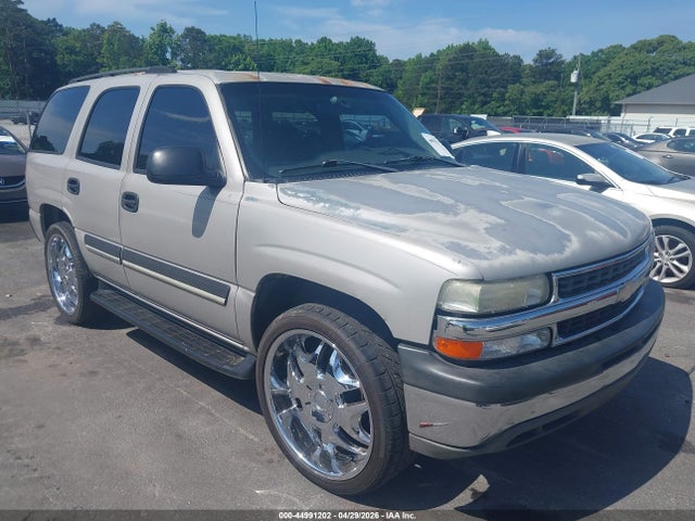 44991202 :رقم المزاد ، 1GNEC13V44J213115 vin ، 2004 Chevrolet Tahoe Ls مزاد بيع
