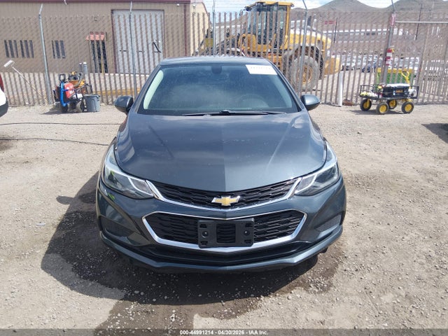1G1BE5SM4H7146825 Chevrolet Cruze Lt Auto