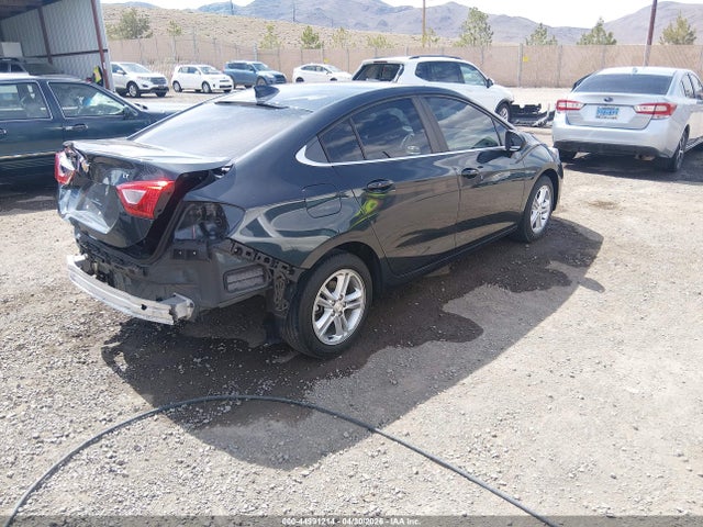 1G1BE5SM4H7146825 Chevrolet Cruze Lt Auto