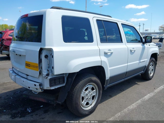 2016 Jeep Patriot Sport მანქანა იყიდება აუქციონზე, vin: 1C4NJRBB2GD580828, აუქციონის ნომერი: 44991215
