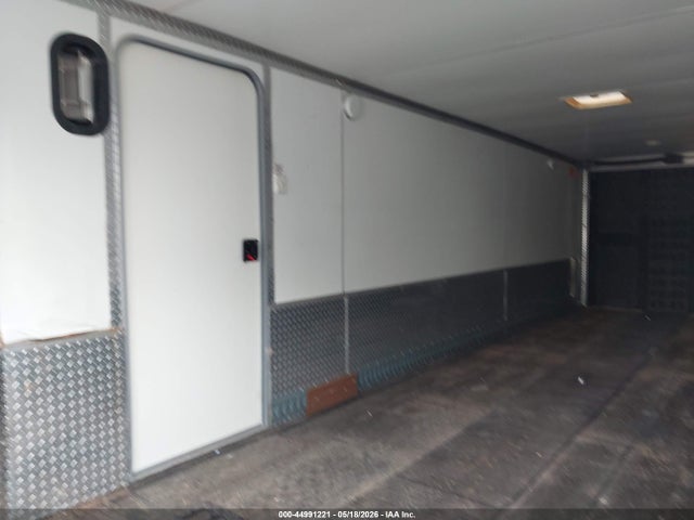 44991221 :رقم المزاد ، 1L9TM727171317871 vin ، 2007 Legend Trailmaster Enclosed Trailer مزاد بيع