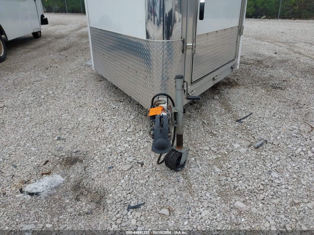 44991221 :رقم المزاد ، 1L9TM727171317871 vin ، 2007 Legend Trailmaster Enclosed Trailer مزاد بيع
