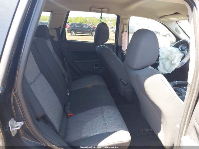 2010 Jeep Grand Cherokee Laredo მანქანა იყიდება აუქციონზე, vin: 1J4PR4GK7AC133433, აუქციონის ნომერი: 44991236
