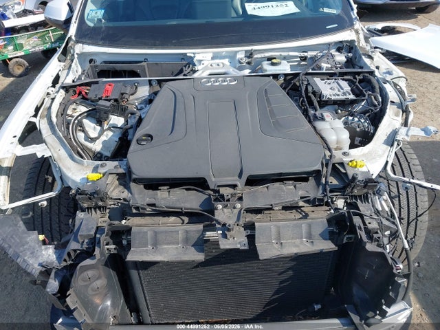 WA1LHAF77KD027802 Audi Q7 45 Premium/45 Se Premium