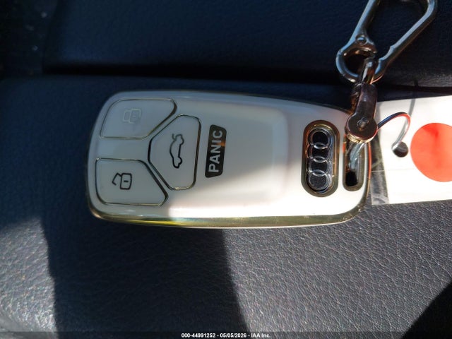 WA1LHAF77KD027802 Audi Q7 45 Premium/45 Se Premium