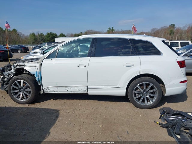WA1LHAF77KD027802 Audi Q7 45 Premium/45 Se Premium