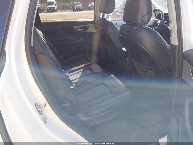 WA1LHAF77KD027802 Audi Q7 45 Premium/45 Se Premium