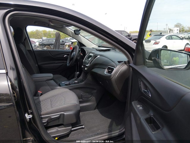 Продажа на аукционе авто 2019 Chevrolet Equinox Lt, vin: 2GNAXUEV7K6115028, номер лота: 44991277