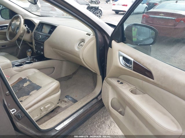 Продажа на аукционе авто 2015 Nissan Pathfinder Platinum, vin: 5N1AR2MNXFC664076, номер лота: 44991278