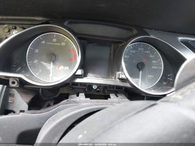 Продажа на аукционе авто 2011 Audi S5 4.2 Premium Plus, vin: WAUCVAFR1BA011240, номер лота: 44991281