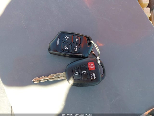 44991287 :رقم المزاد ، 4T4BF1FK5CR273505 vin ، 2012 Toyota Camry Le مزاد بيع