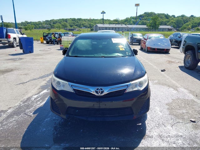 44991287 :رقم المزاد ، 4T4BF1FK5CR273505 vin ، 2012 Toyota Camry Le مزاد بيع