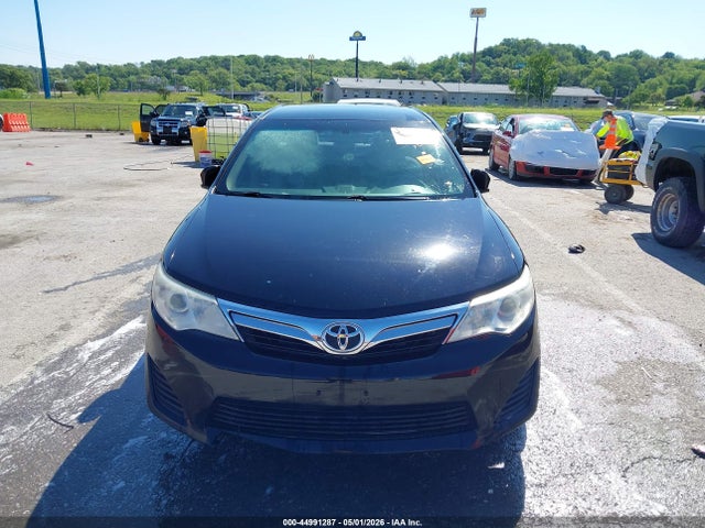 44991287 :رقم المزاد ، 4T4BF1FK5CR273505 vin ، 2012 Toyota Camry Le مزاد بيع