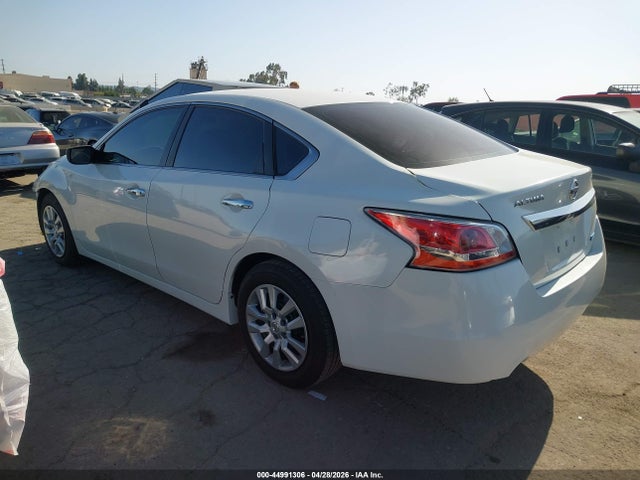 Nissan Altima 2.5 S 2014 1N4AL3AP7EN390023 Image 3