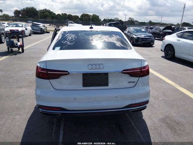 Aukcja sprzedaży 2022 Audi A4 Premium Plus 45 Tfsi S Line Quattro S Tronic, vin: WAUEAAF44NN014591, numer aukcji: 44991329