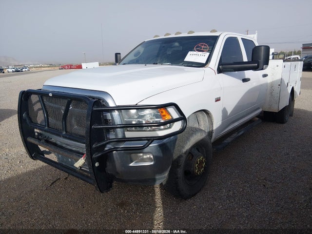 44991331 :رقم المزاد ، 3C7WRTCJXJG201510 vin ، 2018 Ram 3500 Chassis Tradesman/slt/laramie مزاد بيع
