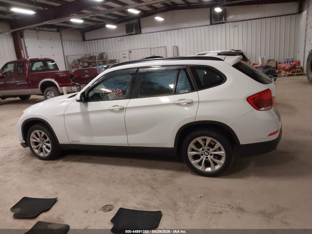 2013 Bmw X1 Xdrive28i მანქანა იყიდება აუქციონზე, vin: WBAVL1C53DVR82428, აუქციონის ნომერი: 44991353