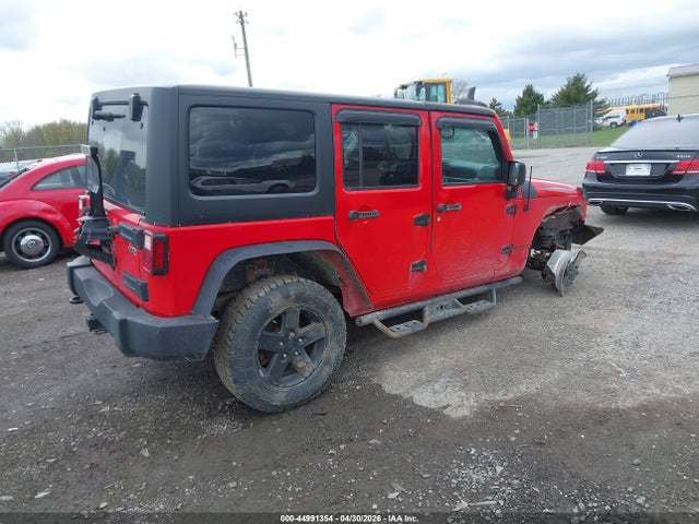 44991354 :رقم المزاد ، 1C4BJWDGXFL555318 vin ، 2015 Jeep Wrangler Unlimited Sport مزاد بيع