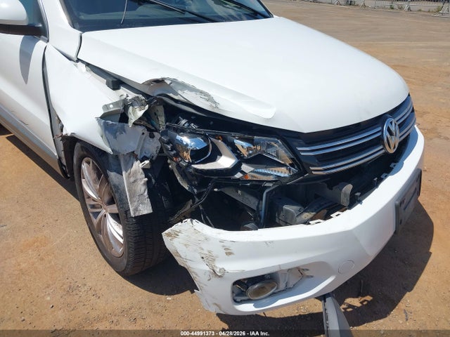 WVGAV7AX8GW577937 Volkswagen TIGUAN SE